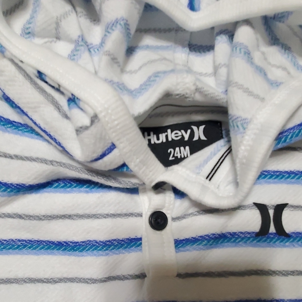 Hurley - Picture 3 of 4